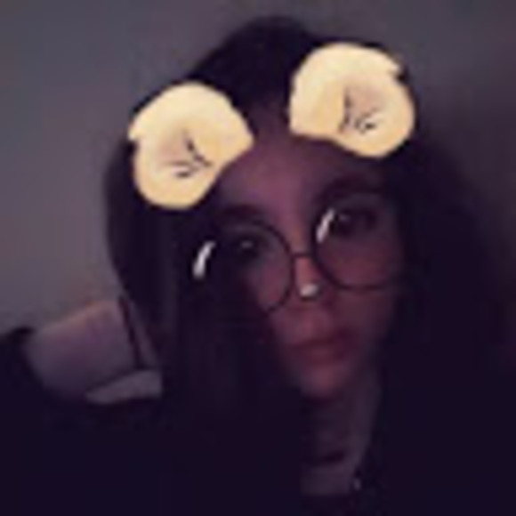 Meet your Posher, Byrdie byrdie - Picture 1 of 1